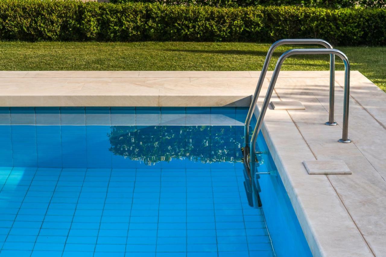 The Whitestone Split Bagian luar foto